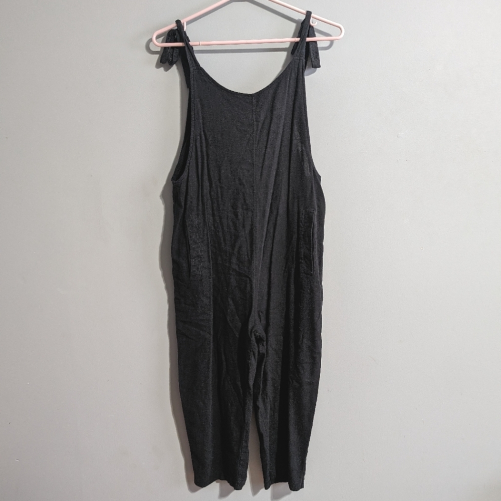Papillon shoulder tie black linen jumpsuit with pockets size S